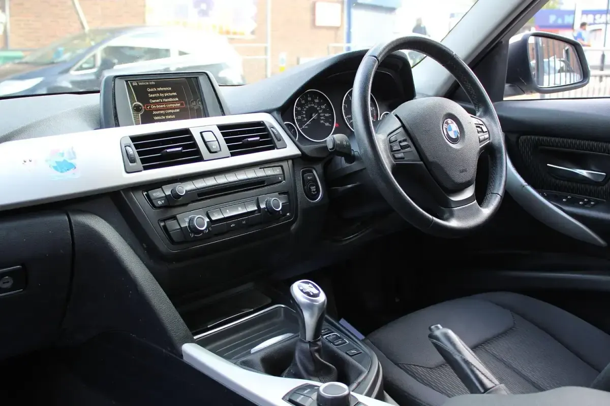 Used BMW 316 2014 Silver Sedan