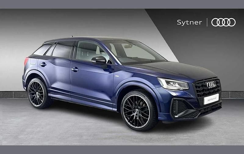 Used Audi Q2 Black Edition 147 HP (108 kW) 2021 Blue SUV