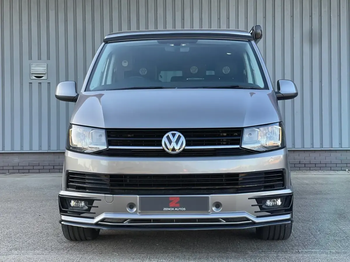 Begagnad VW Transporter Highline 2016 Beige Van