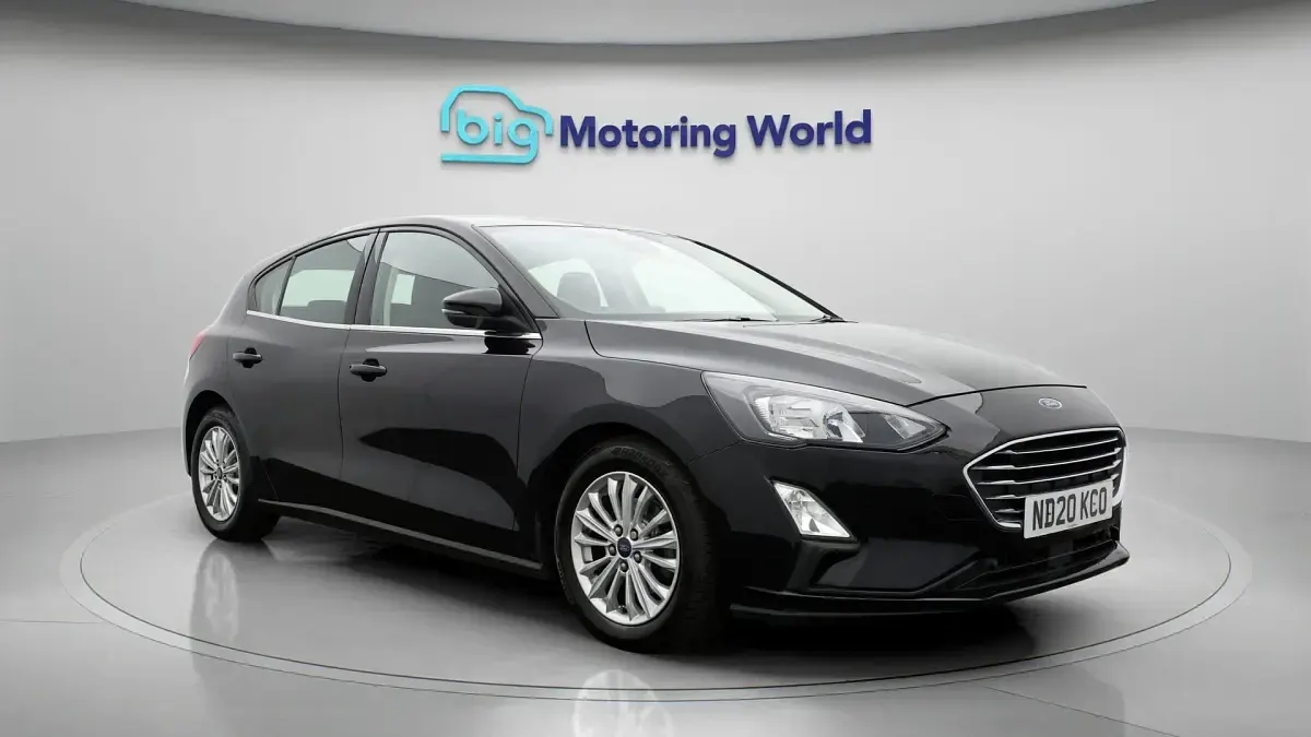 Used Ford Focus Titanium 120 HP (88 kW) 2020 Hatchback