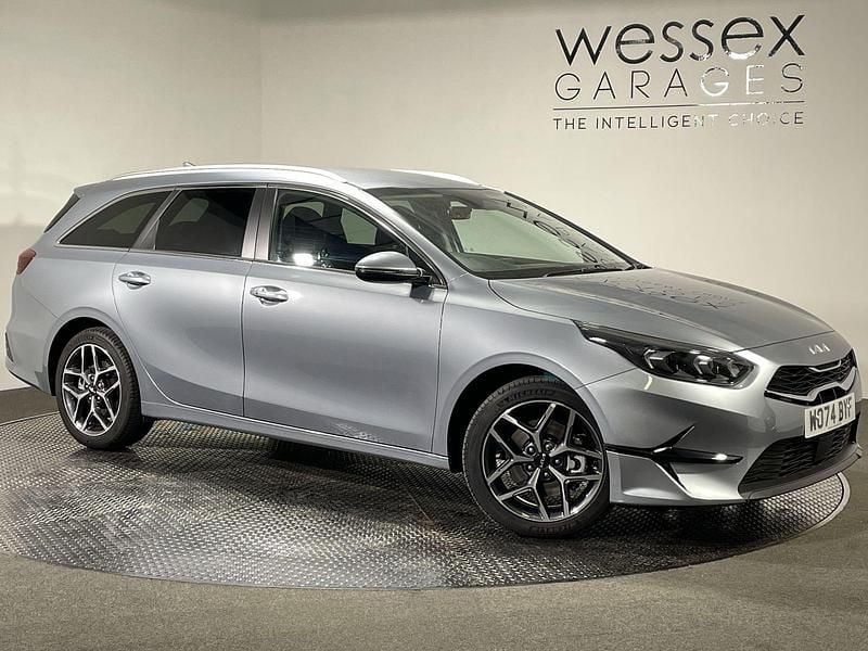 Used 2025 Kia Ceed 2 Estate | £22,000 (A bit pricey) - Image 1/1