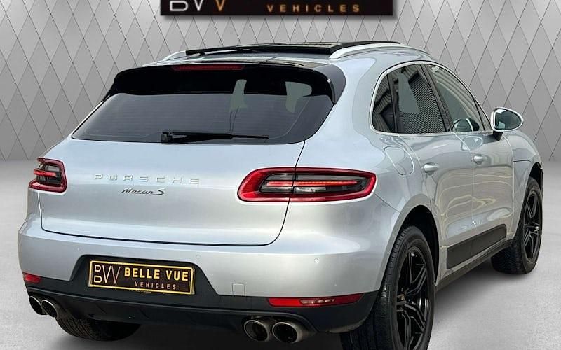 Used Porsche Macan S 345 HP (253 kW) 2017 SUV