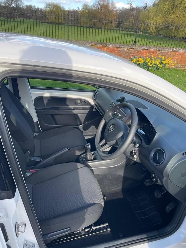 Used Skoda Citigo SE 2018 White Hatchback