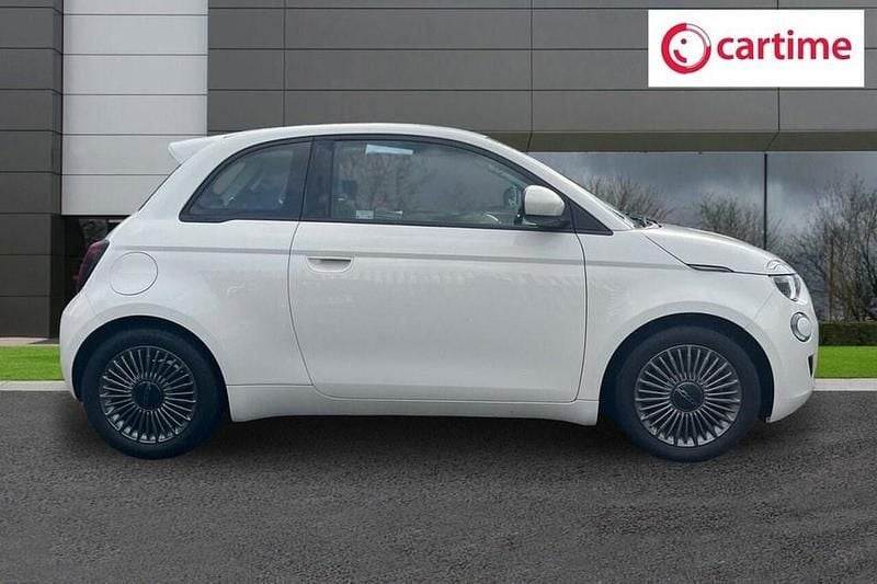 Used Fiat 500e Icon 86 kW (118 HP) 2022 White Hatchback