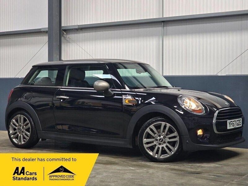 Black Used 2017 Mini Cooper Hatch Hatchback | £7,535 (A bit pricey) - Image 1/3