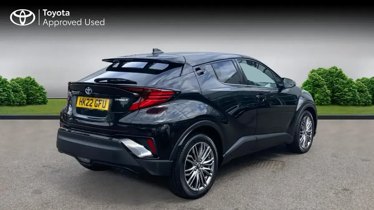 Used Toyota C-HR 122 HP (89 kW) 2022 Eclipse black SUV