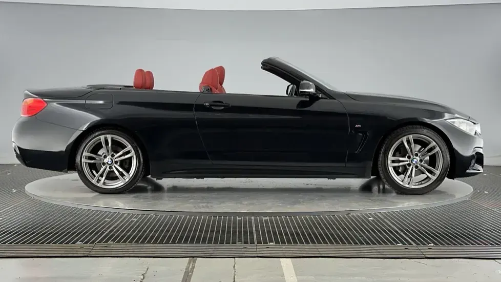 Used BMW 320 M Sport 181 HP (133 kW) 2022 White Sedan