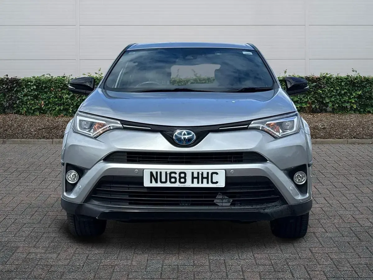 Used Toyota RAV4 Hybrid 2018 Silver SUV