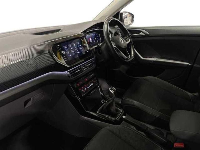 Used VW T-Cross Edition 115 HP (84 kW) 2019 White SUV