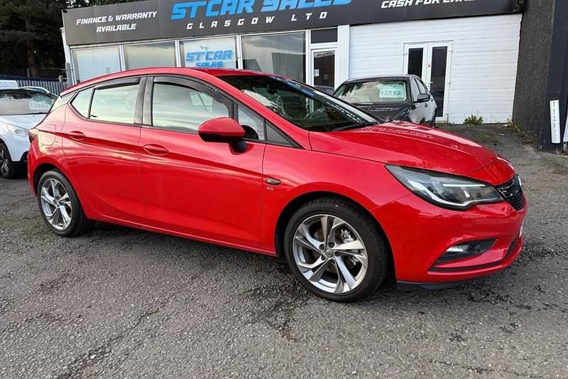 Red Used 2016 Vauxhall Astra SRi Hatchback | £5,590 (Good price) - Image 1/1