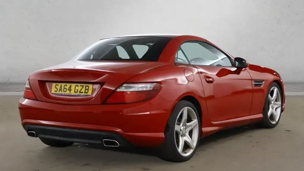 Used Mercedes SLK250 AMG 2014 Red Cabriolet