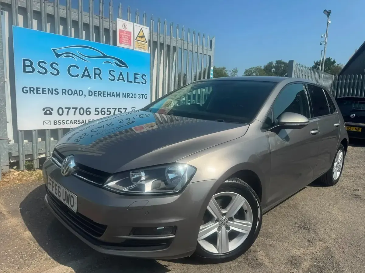 Used VW Golf VII Edition 110 HP (80 kW) 2016 Grey Hatchback