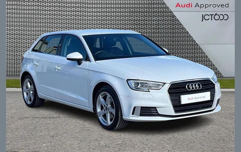 Used Audi A3 Sport 147 HP (108 kW) 2018 White Sedan