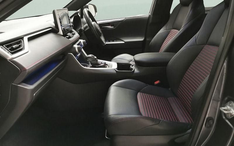 Used Toyota RAV4 306 HP (225 kW) 2022 Grey/black SUV