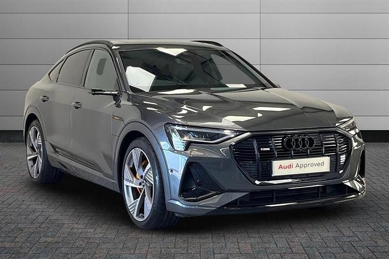 Daytona grey Used 2022 Audi e-tron Advanced SUV | £34,990 - Image 1/4