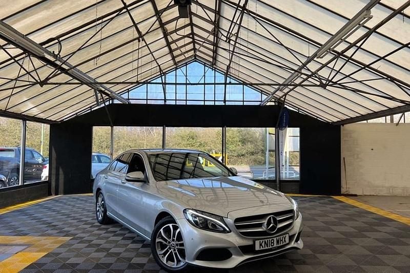 Used Mercedes C220 170 HP (125 kW) 2018 Silver Sedan
