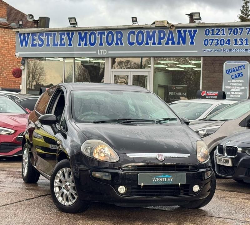 Used Fiat Punto Evo Life 69 HP (50 kW) 2011 Black Hatchback