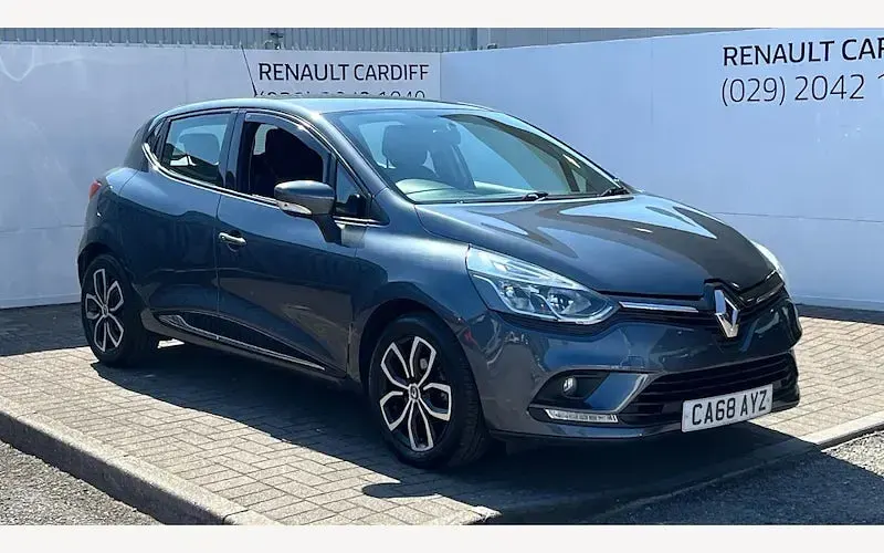 Used Renault Clio Play 90 HP (66 kW) 2019 Hatchback