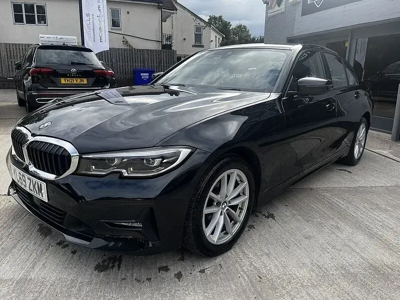 Used BMW 320 Comfort Edition 187 HP (137 kW) 2020 Black Sedan