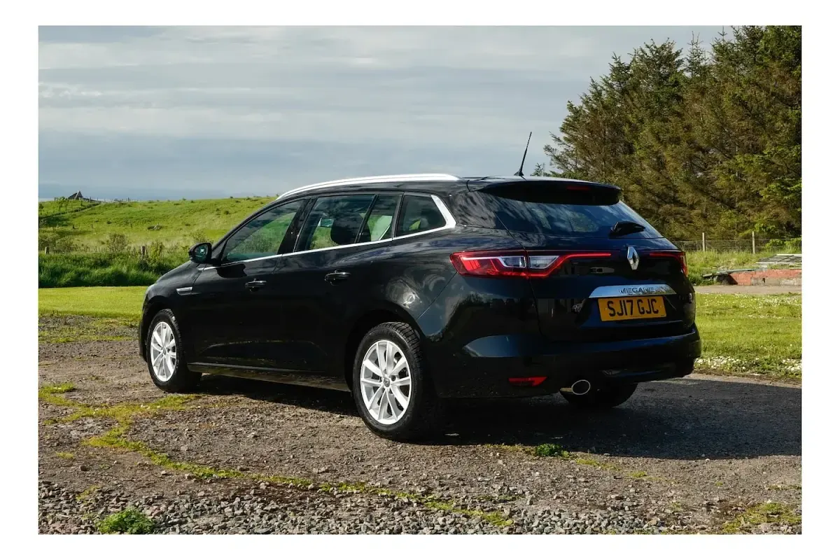 Used Renault Mégane GrandTour Dynamique 2017 Black Estate