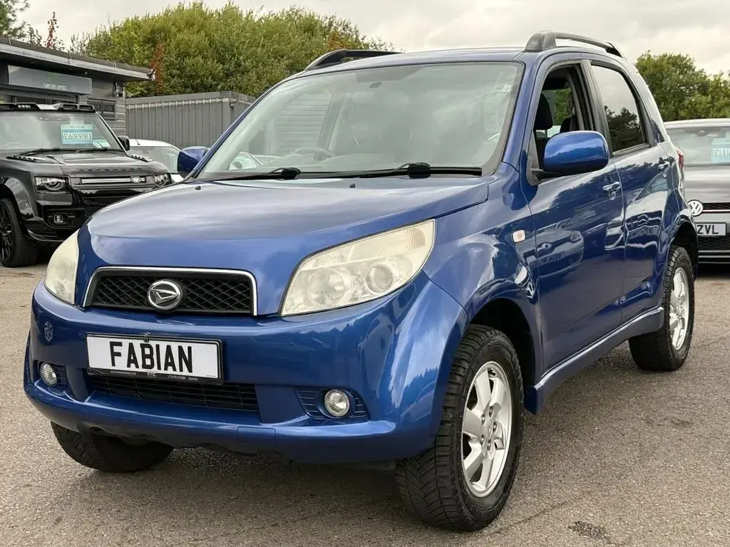 Used Daihatsu Terios 103 HP (75 kW) 2008 Blue SUV