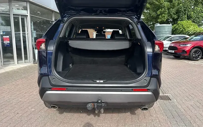 Used Toyota RAV4 Hybrid 218 HP (160 kW) 2025 SUV