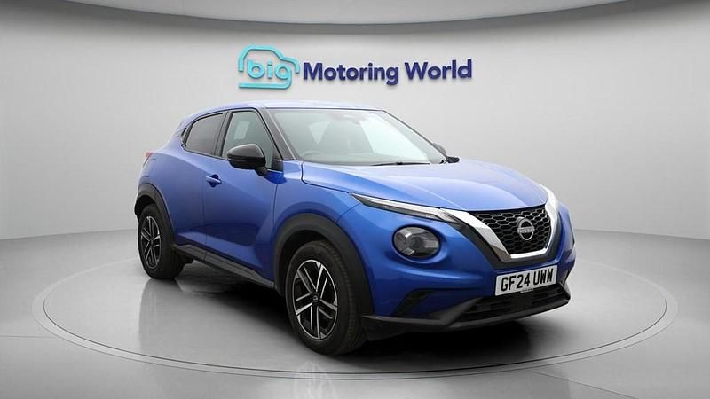 Used Nissan Juke N-Connecta 114 HP (83 kW) 2024 Blue SUV