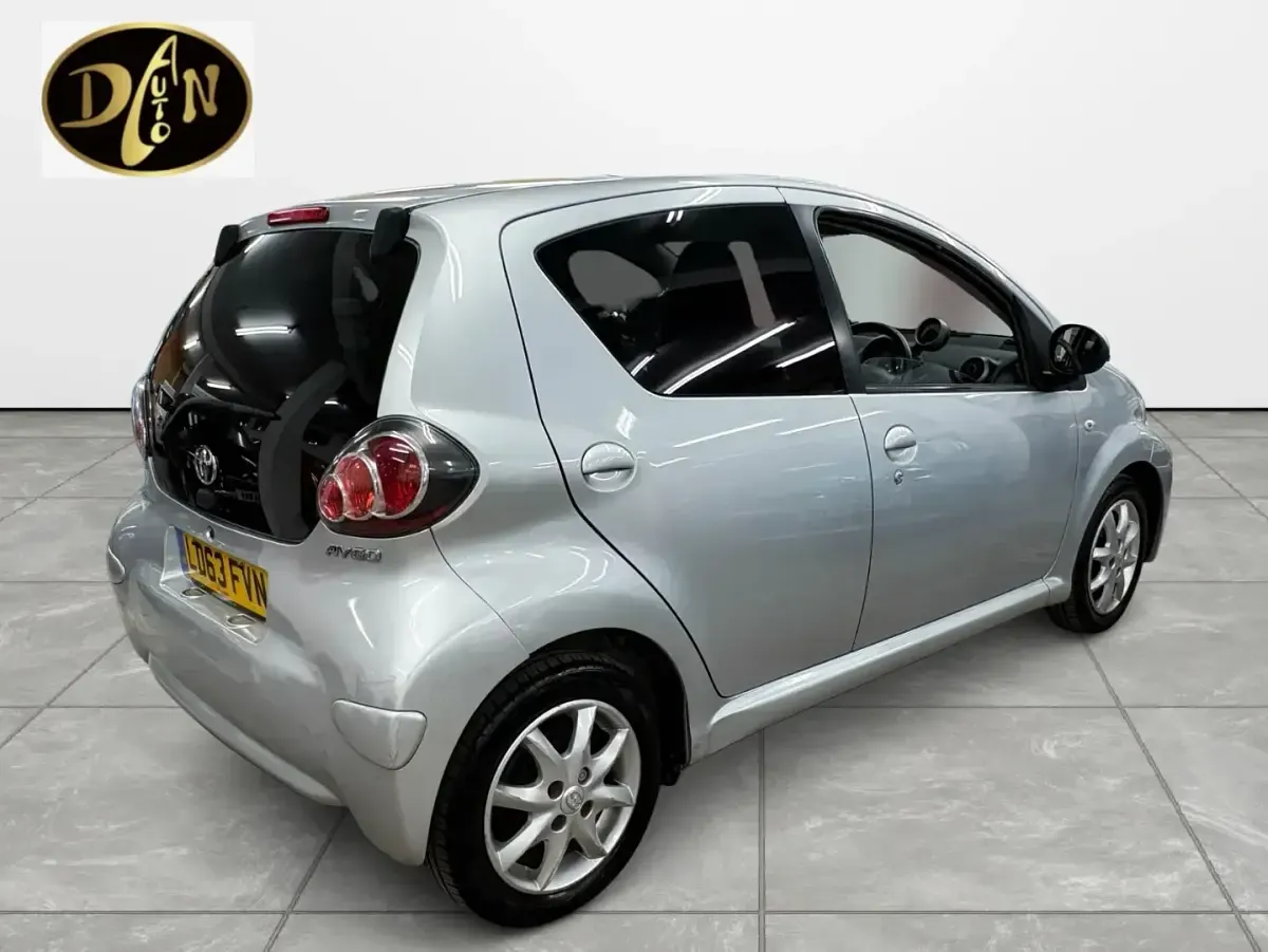 Used Toyota Aygo 2014 Silver Hatchback