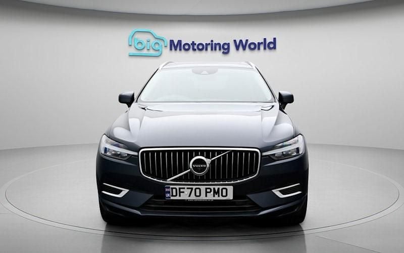 Used Volvo XC60 Inscription 390 HP (286 kW) 2021 Blue SUV