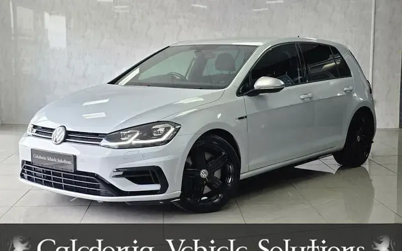 Used VW Golf VII R 300 HP (220 kW) 2020 Hatchback