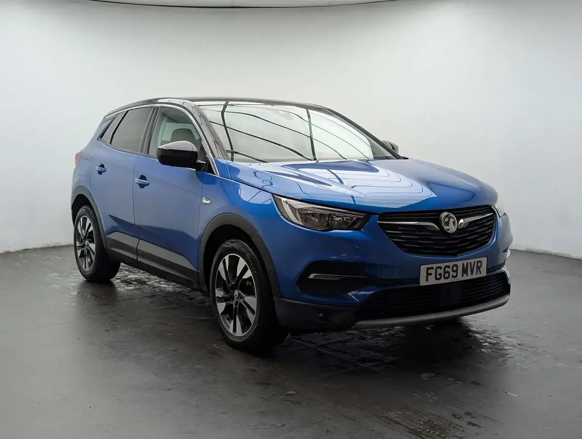 Used Vauxhall Grandland X Sport 130 HP (95 kW) 2019 Blue SUV