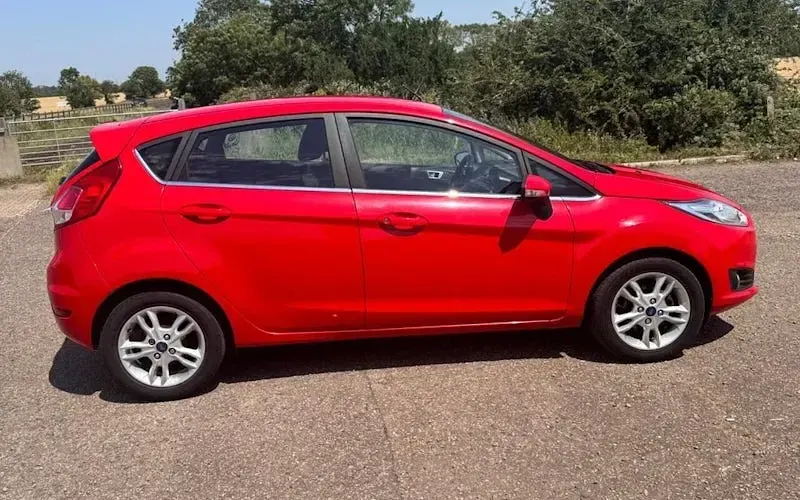 Used Ford Fiesta Zetec 101 HP (74 kW) 2017 Hatchback