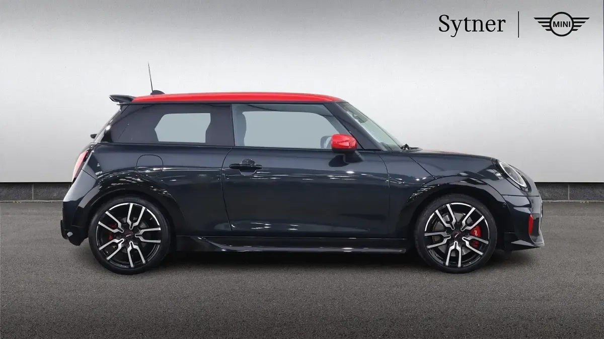 Used Mini John Cooper Works Hatch 228 HP (167 kW) 2025 Grey Hatchback