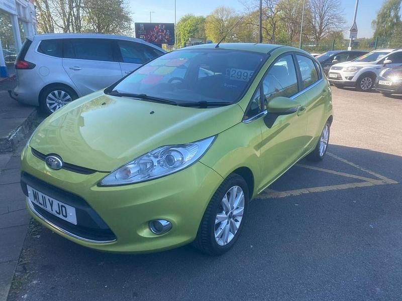 Used Ford Fiesta Zetec 96 HP (70 kW) 2011 Green Hatchback