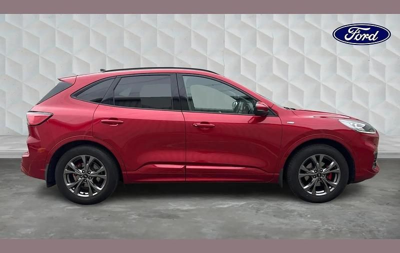 Used Ford Kuga ST-Line 120 HP (88 kW) 2020 Red SUV
