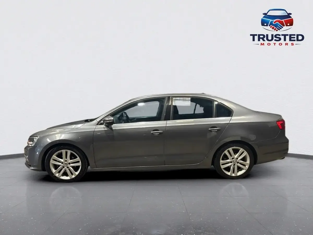 Used VW Jetta GT 150 HP (110 kW) 2015 Grey Sedan