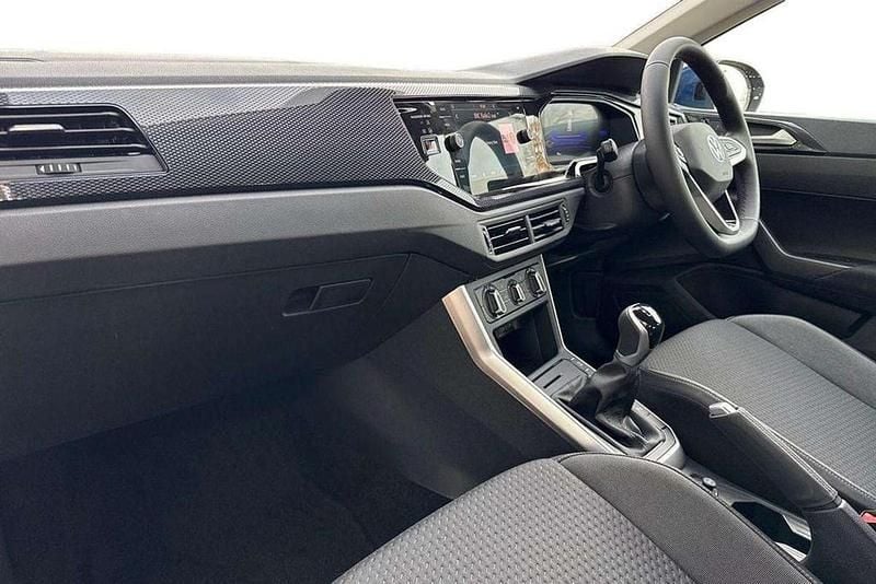 Used VW Taigo Life 95 HP (69 kW) 2025 Blue SUV