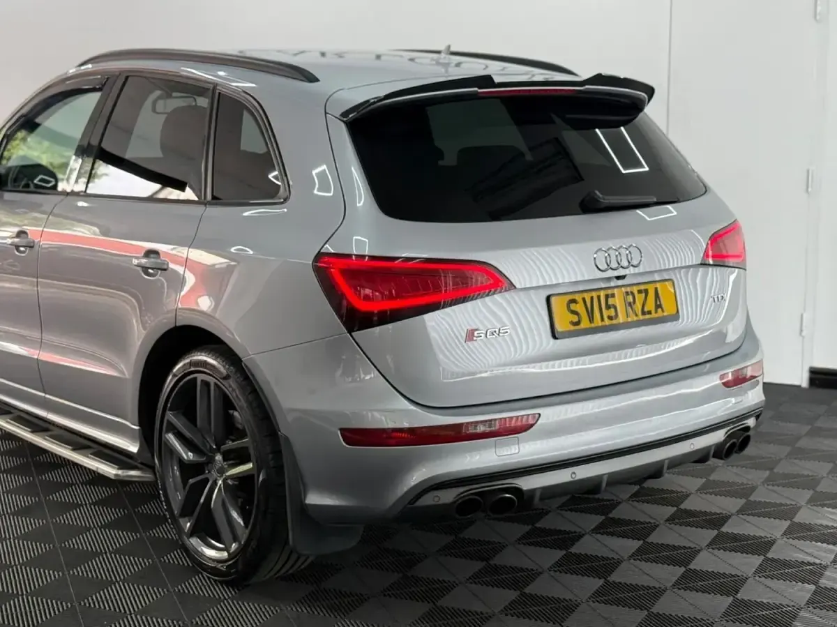 Used Audi SQ5 Design 340 HP (250 kW) 2015 Silver SUV