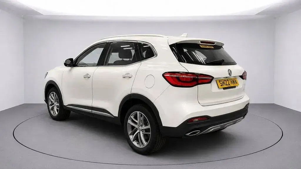 Used MG HS Excite 162 HP (119 kW) 2022 White SUV