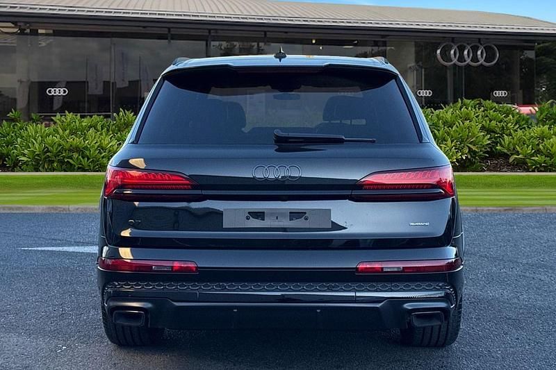 New Audi Q7 Black Edition 2026 Black SUV