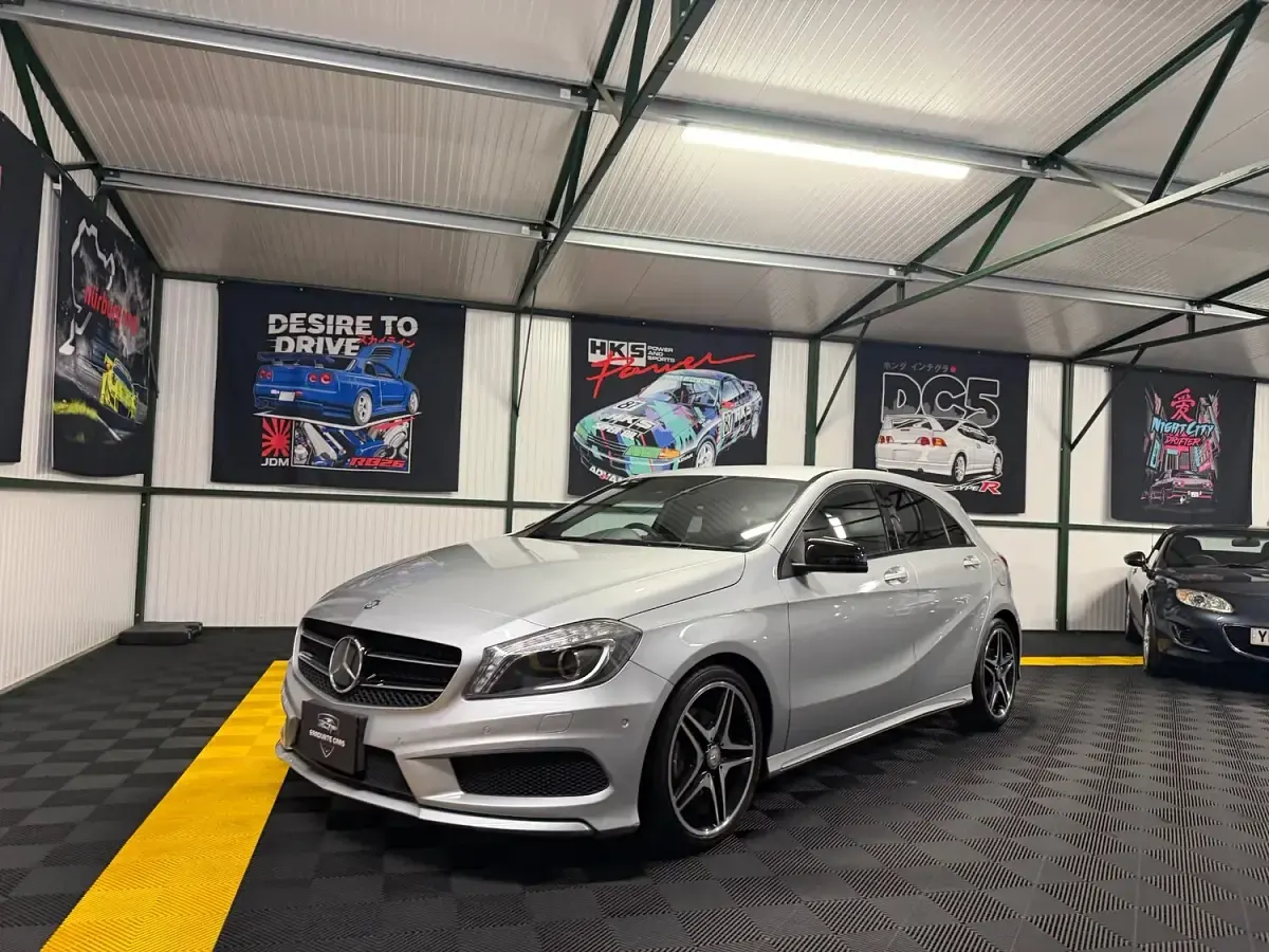 Used Mercedes A180 AMG 2012 Silver Hatchback