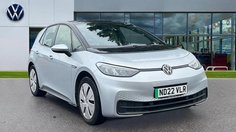 Scale silver metallic black Used 2022 VW ID.3 Pro Hatchback | £16,483 (Good price) - Image 1/4