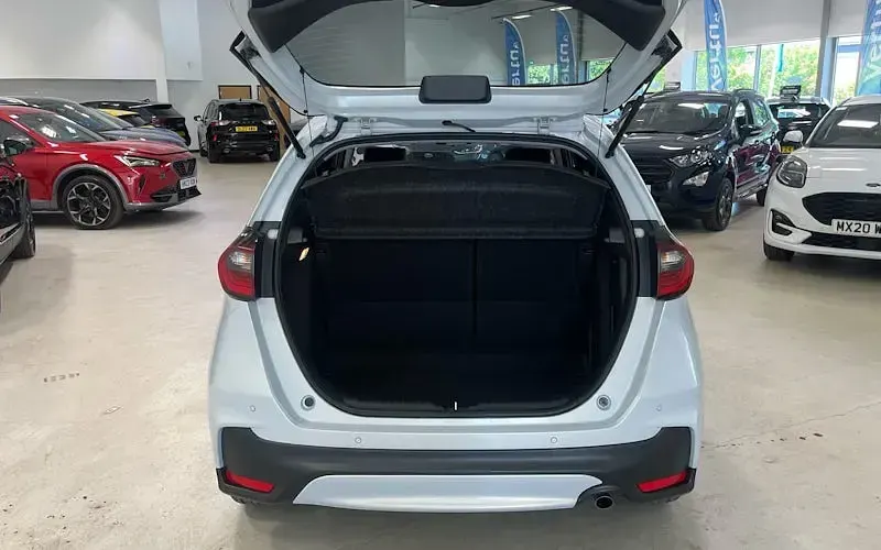New Honda Jazz Advance 122 HP (89 kW) 2026 White Hatchback