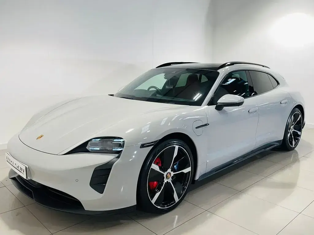 Used Porsche Taycan Performance Package 389 kW (530 HP) 2022 Grey Estate