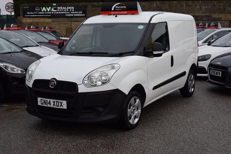 Used Fiat Doblò 90 HP (66 kW) 2014 White MPV