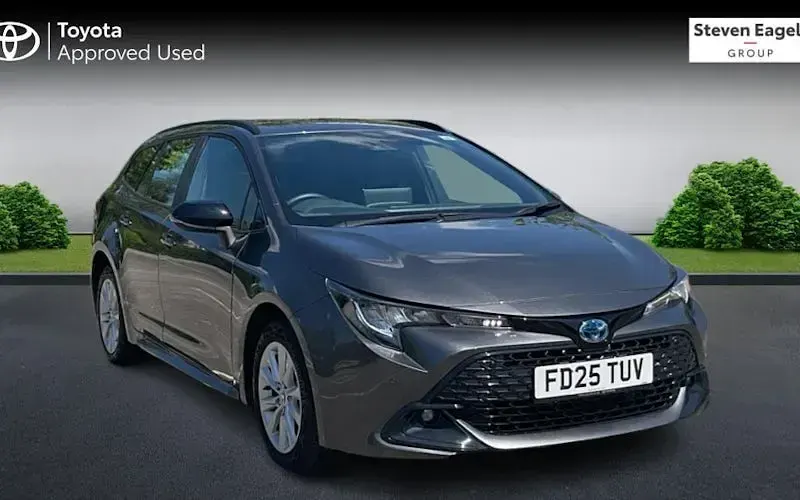 Used Toyota Corolla 140 HP (102 kW) 2026 Estate