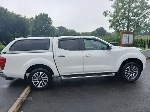 Used Nissan Navara Acenta+ 2016 White Pickup