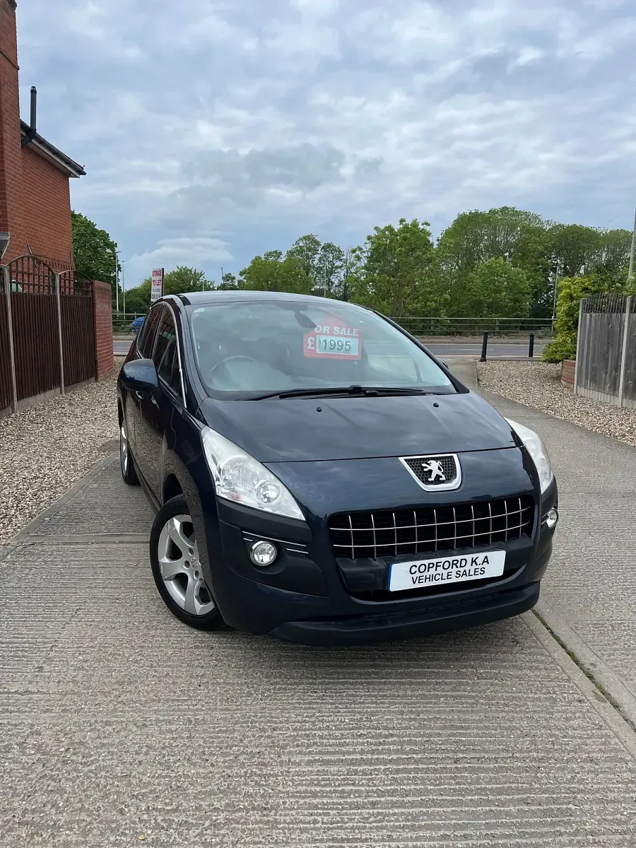 Used Peugeot 3008 Active 2013 Blue Estate