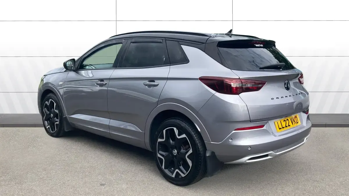 Used Vauxhall Grandland X Ultimate 130 HP (95 kW) 2022 Grey SUV