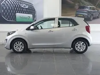Used Kia Picanto 83 HP (61 kW) 2019 Silver Hatchback